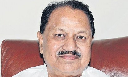 నేను పార్టీలో ఉన్నానో లేదో నాకే తెలీదు: డిఎస్  img
