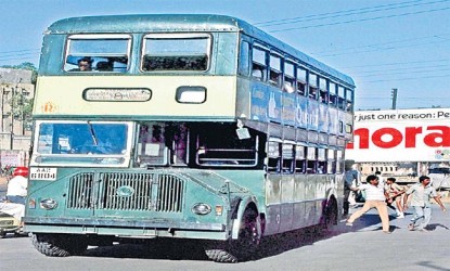 మీసాలకు సంపెంగ నూనె అన్నట్లు టీఎస్ఆర్టీసీ పరిస్థితి img