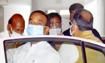 కాంగ్రెస్ను కాదని ఈటల బిజెపిని ఎందుకు ఎంచుకొంటున్నారు?   img