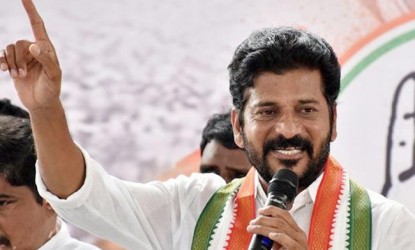 రేవంత్ రెడ్డి కుర్చీ కింద మంట... సెగ తగిలినట్లే ఉందే img