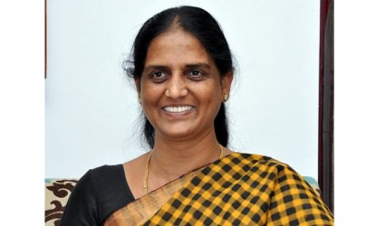 విద్యార్దులు మా బిడ్డలే..శత్రువులు కారు: మంత్రి సబిత img