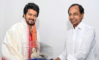 సిఎం కేసీఆర్తో విజయ్ భేటీ! img