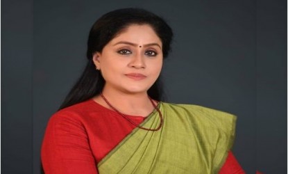 అసదుద్దీన్ అద్భుతదీపంతో గెలుపు కష్టం: విజయశాంతి  img