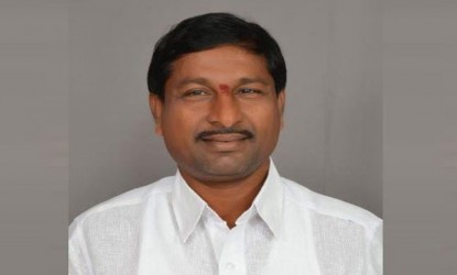 కేటీఆర్ నాకు జూనియర్: తాటి వెంకటేశ్వర్లు  img