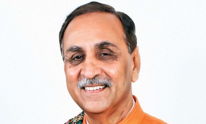 గుజరాత్ సిఎం విజయ్ రూపానీ రాజీనామా img